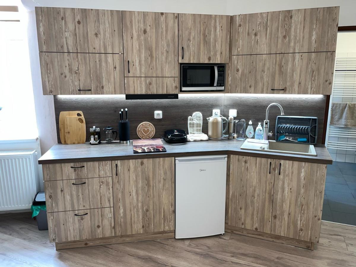 Apartmany Nezarka A Privatni Wellness Jindřichův Hradec Eksteriør bilde