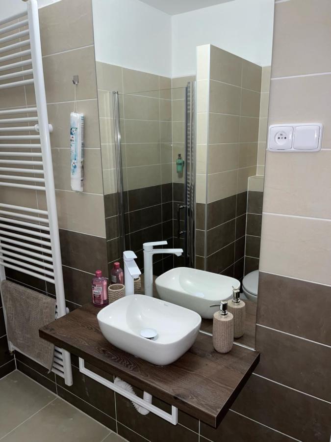 Apartmany Nezarka A Privatni Wellness Jindřichův Hradec Eksteriør bilde