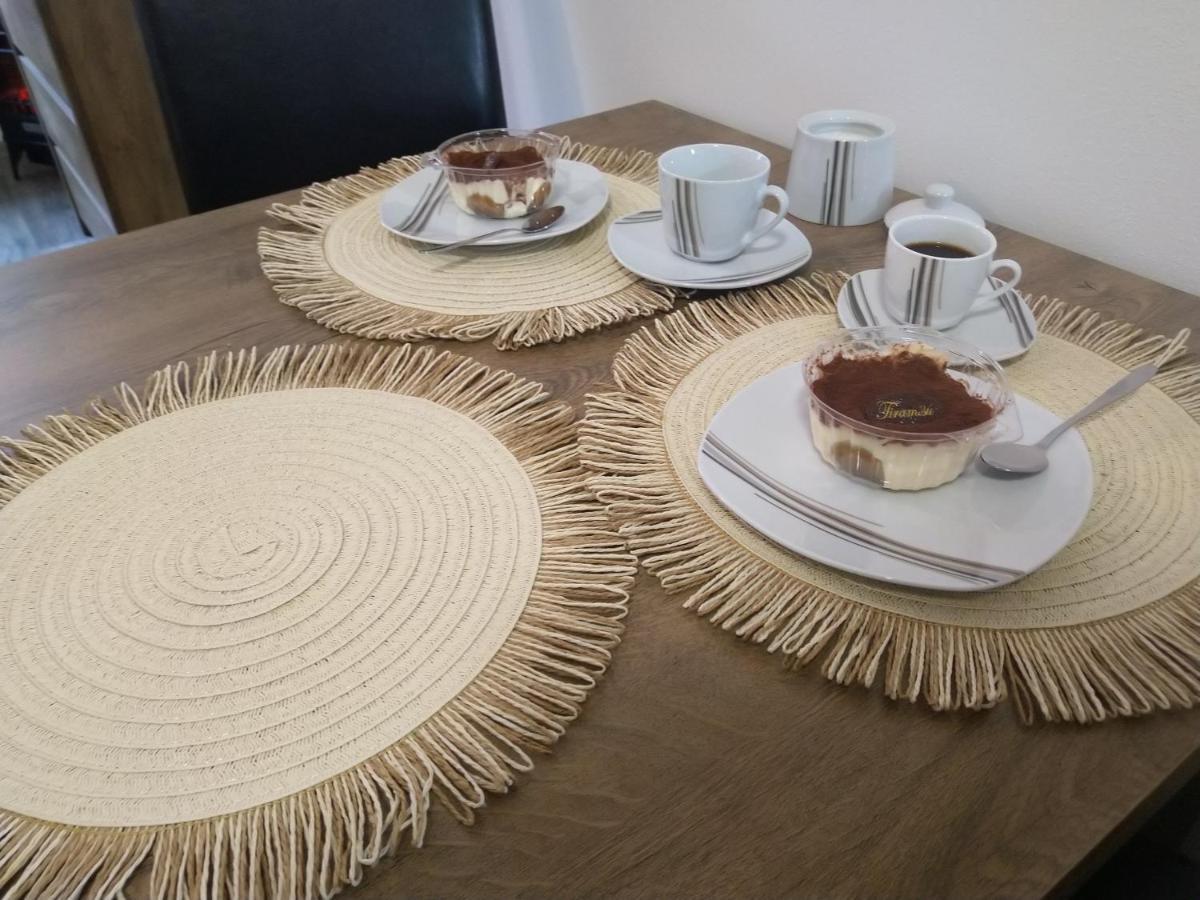 Apartmany Nezarka A Privatni Wellness Jindřichův Hradec Eksteriør bilde